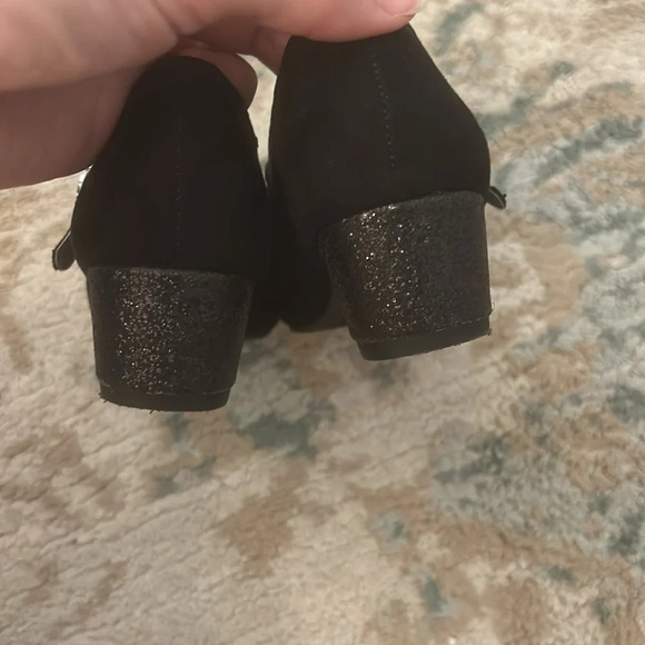 Children’s place black sparkle heels size 12 - Picture 4 of 9